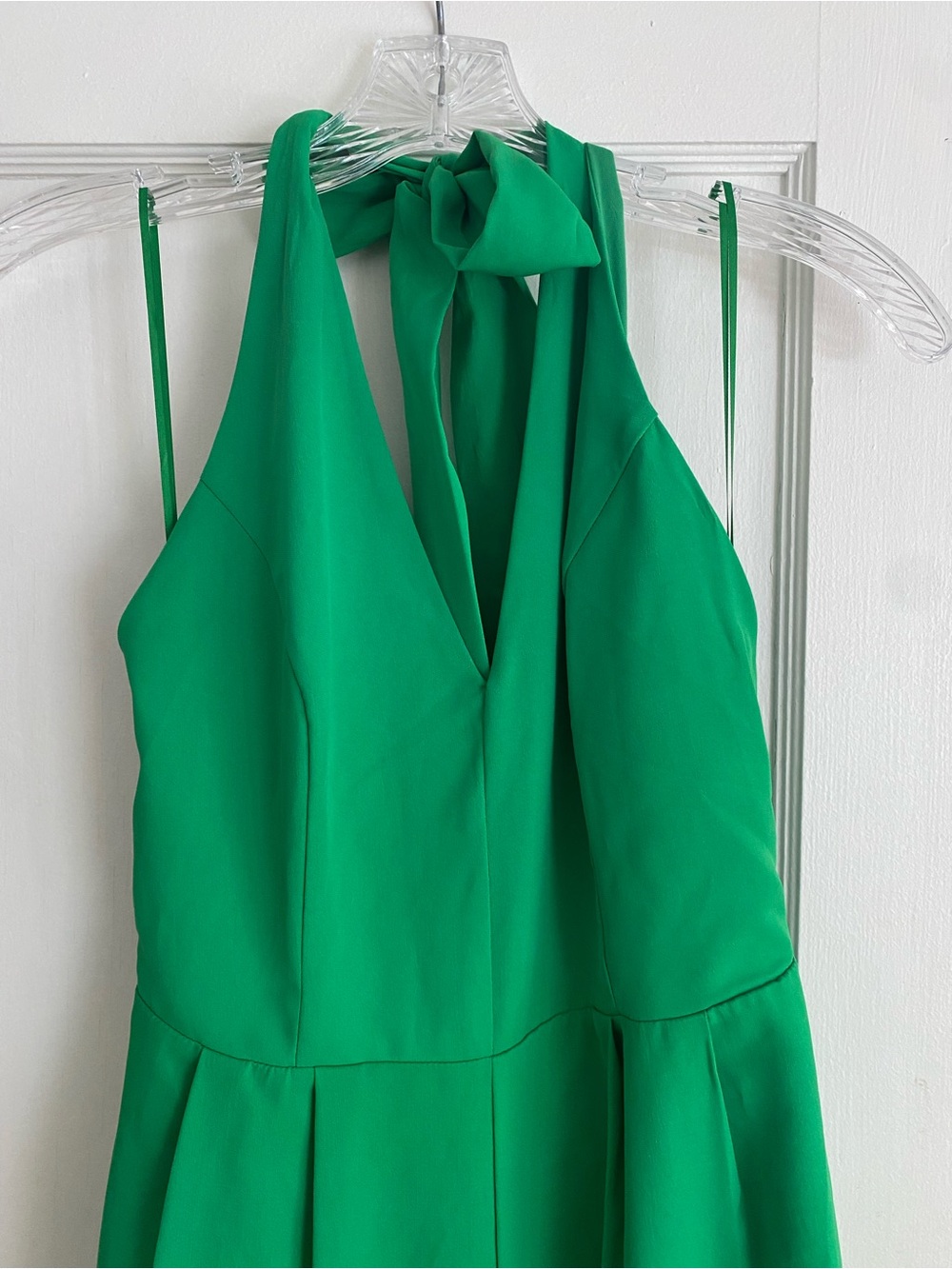 Flying Tomato Emerald Green Halter Jumpsuit with Tie Neck & Pockets - Picture 4 of 5